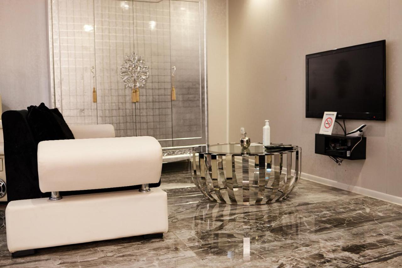 נובי סאד Spa Lux Apartmani מראה חיצוני תמונה