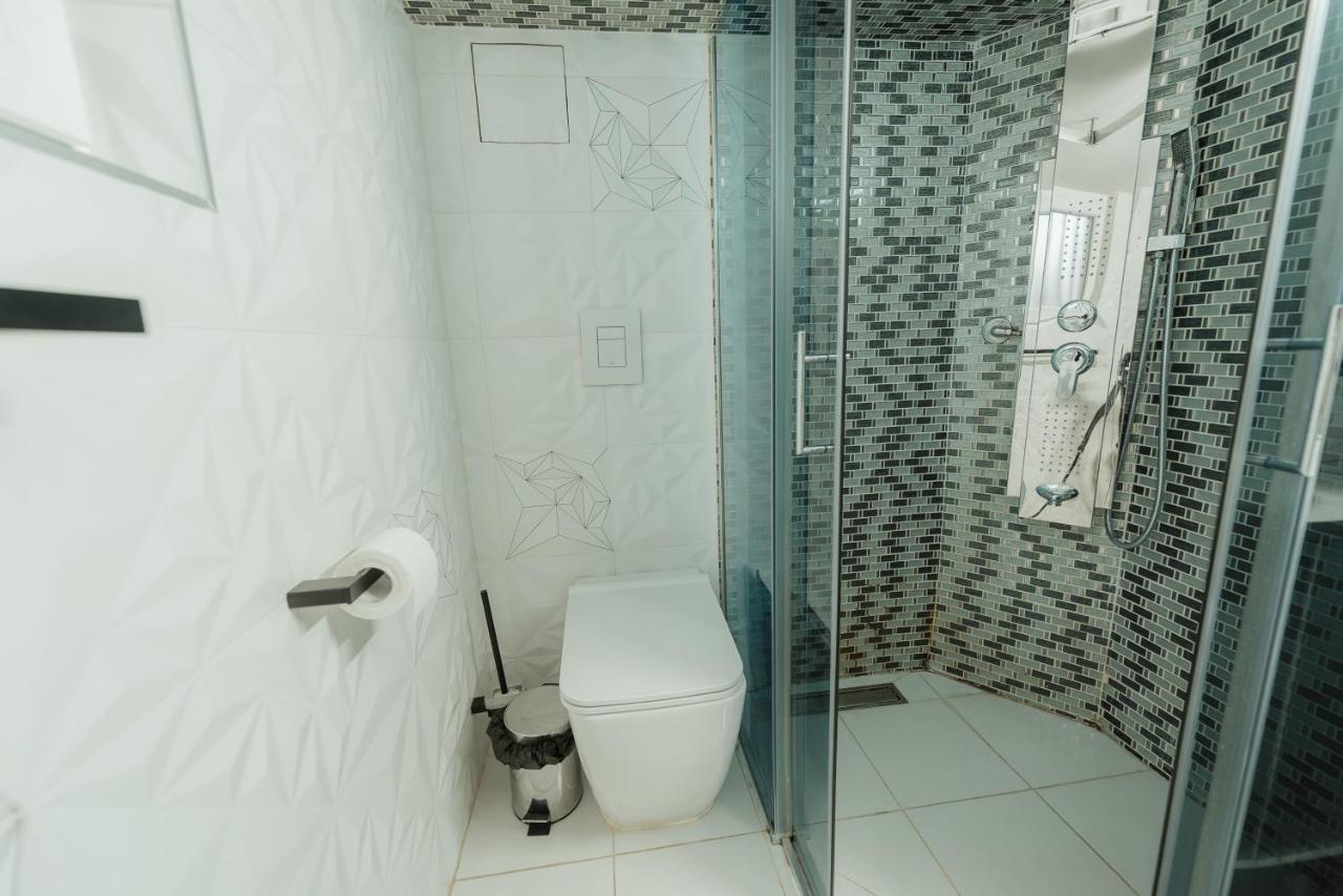 נובי סאד Spa Lux Apartmani מראה חיצוני תמונה